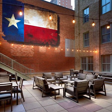 Courtyard Fort Worth Downtown/Blackstone Luaran gambar